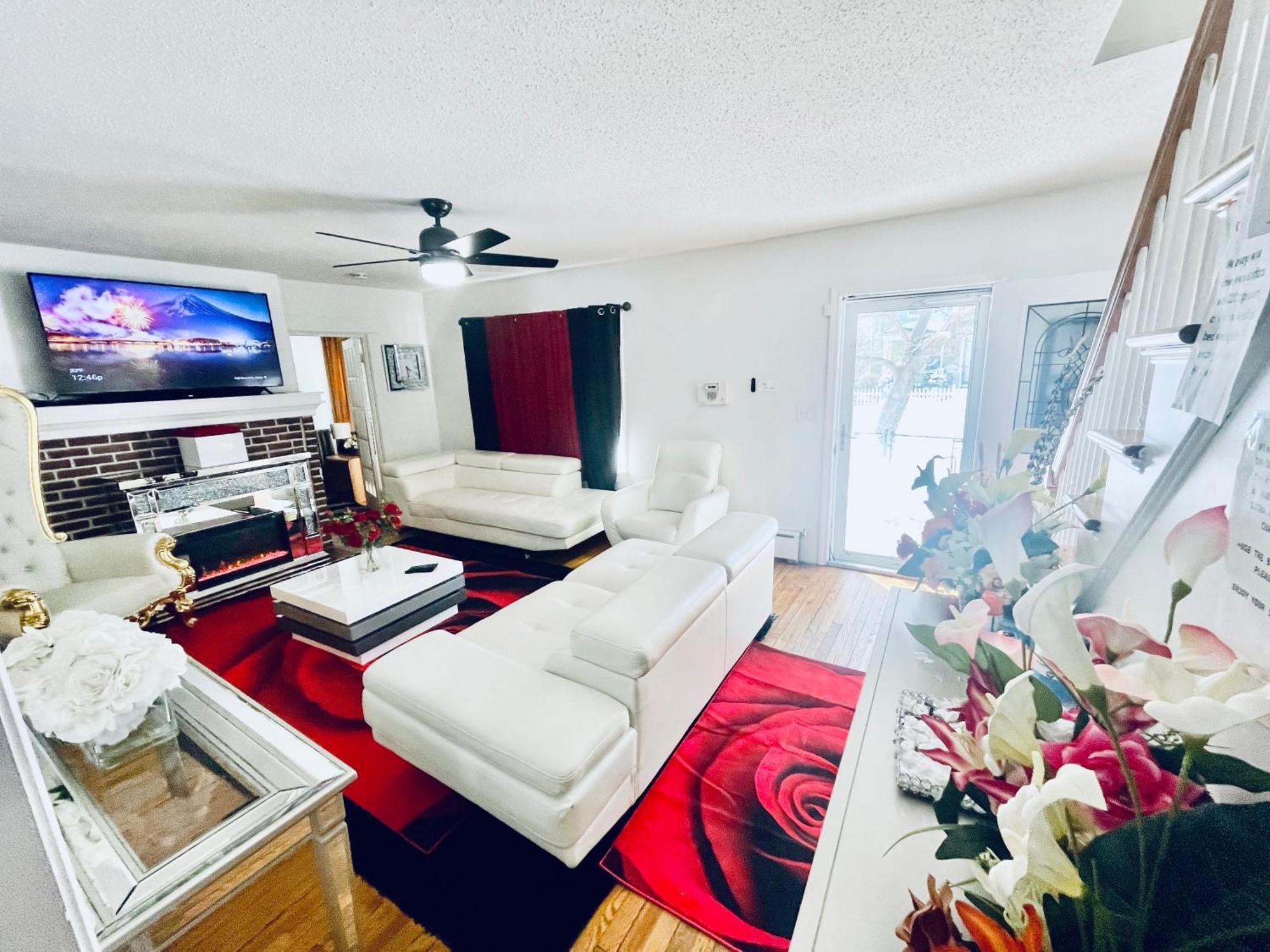 Fearlessrose Vacation Rental 89 Springfield Luaran gambar